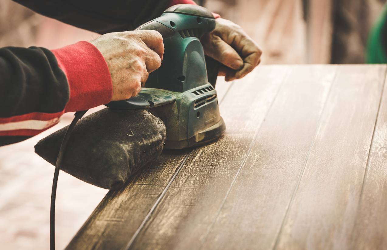 matériel bricolage ponceuse bois
