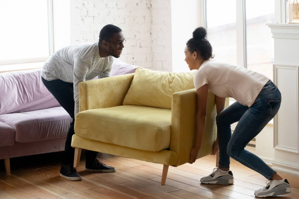 comment aménager un salon en U canapé