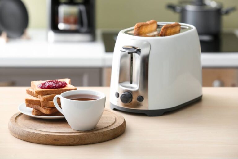 Comment choisir votre grille-pain : guide pratique pour bien acheter